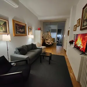 Short Rent Porta Romana Appartamento